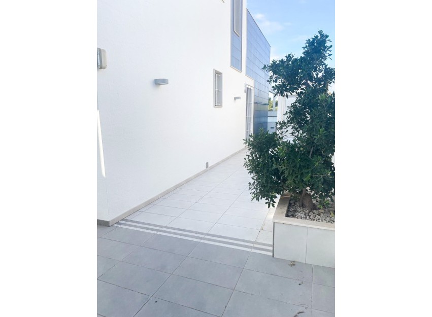 Herverkoop - Villa - Orihuela Costa - Mil Palmeras