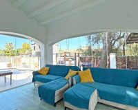Herverkoop - Villa - Orihuela Costa - Punta Prima