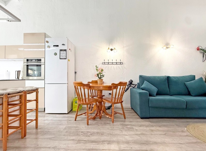 Herverkoop - Villa - Orihuela Costa - Punta Prima