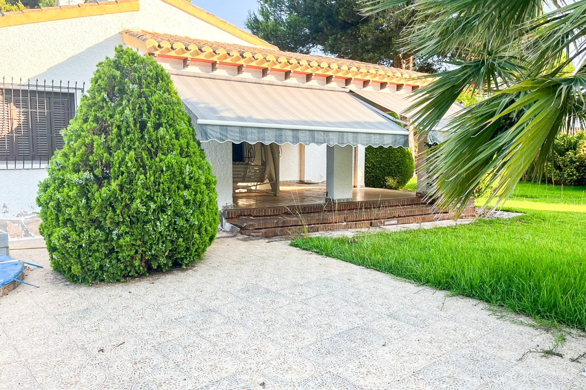 Herverkoop - Villa - Orihuela Costa - Punta Prima