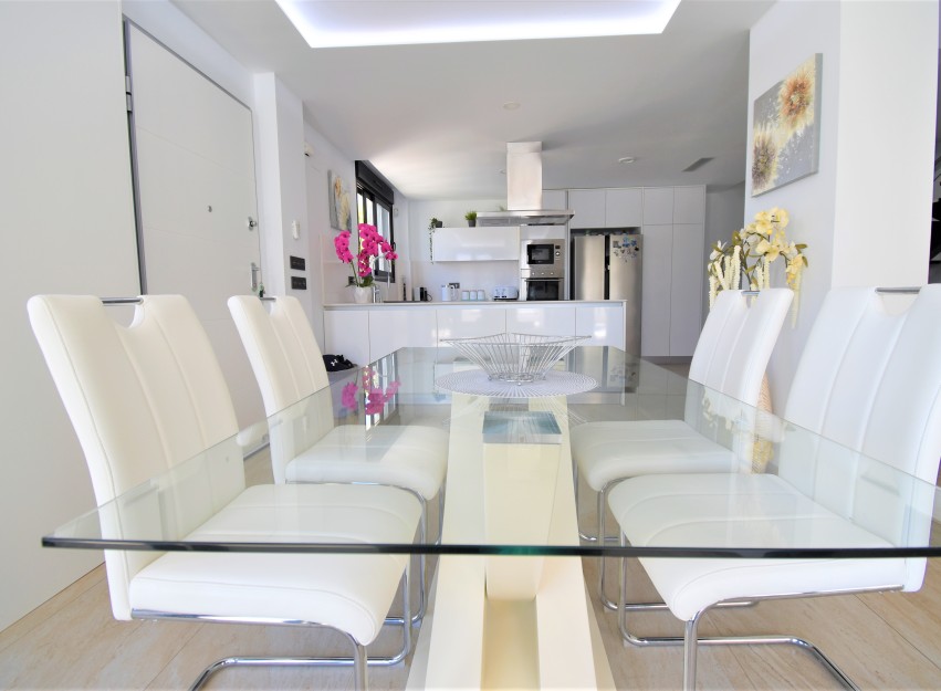 Herverkoop - Villa - Orihuela Costa - Villamartín