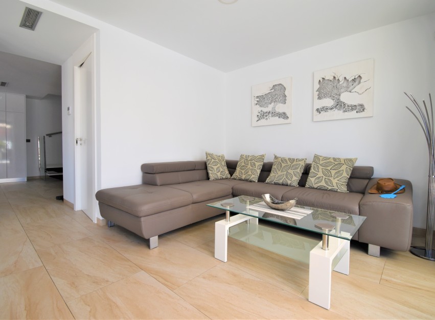 Herverkoop - Villa - Orihuela Costa - Villamartín