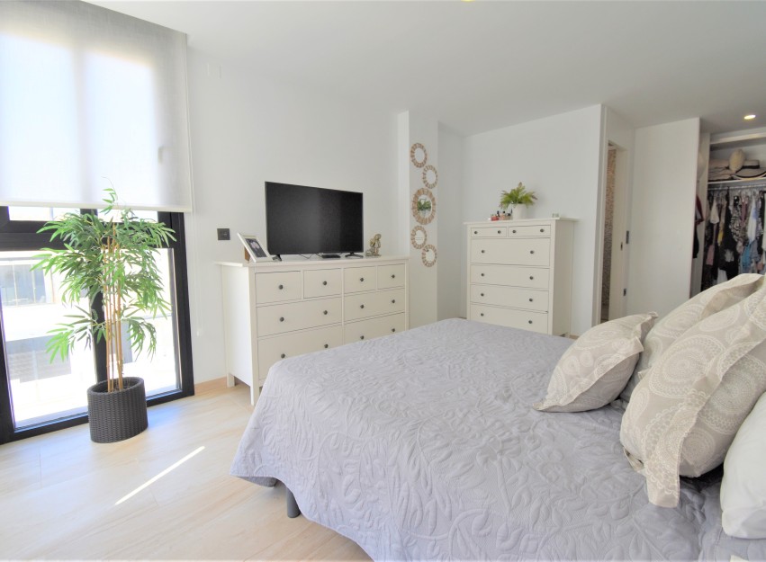Herverkoop - Villa - Orihuela Costa - Villamartín