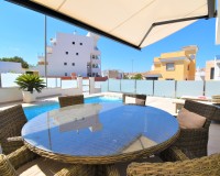 Herverkoop - Villa - Orihuela Costa - Villamartín
