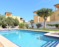 Herverkoop - Villa - Orihuela Costa - Villamartín