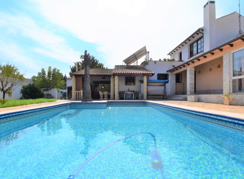 Herverkoop - Villa - Orihuela Costa - Villamartín