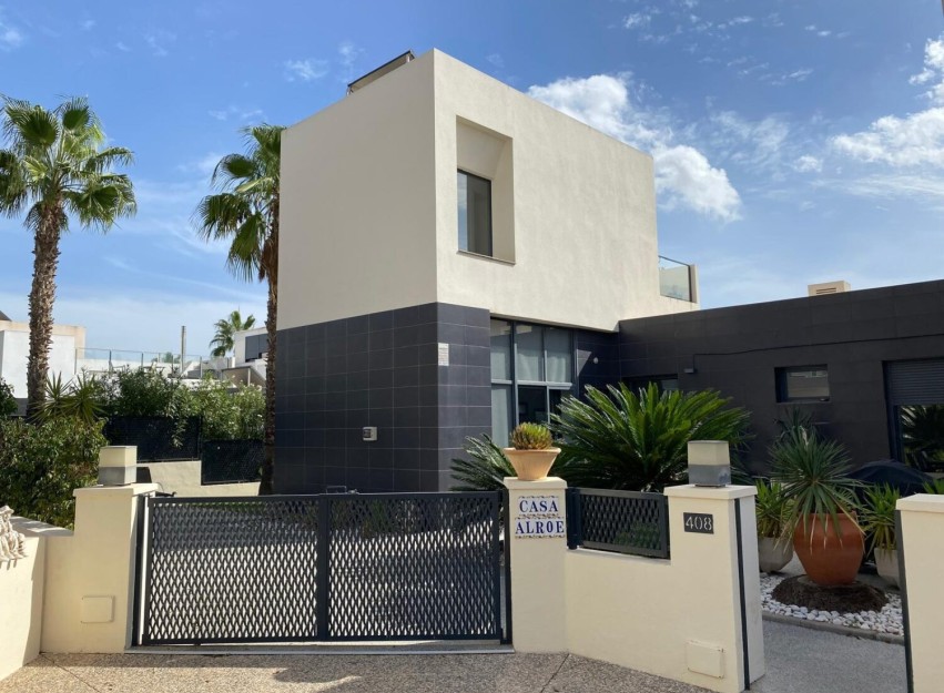 Herverkoop - Villa - Orihuela Costa - Villamartín