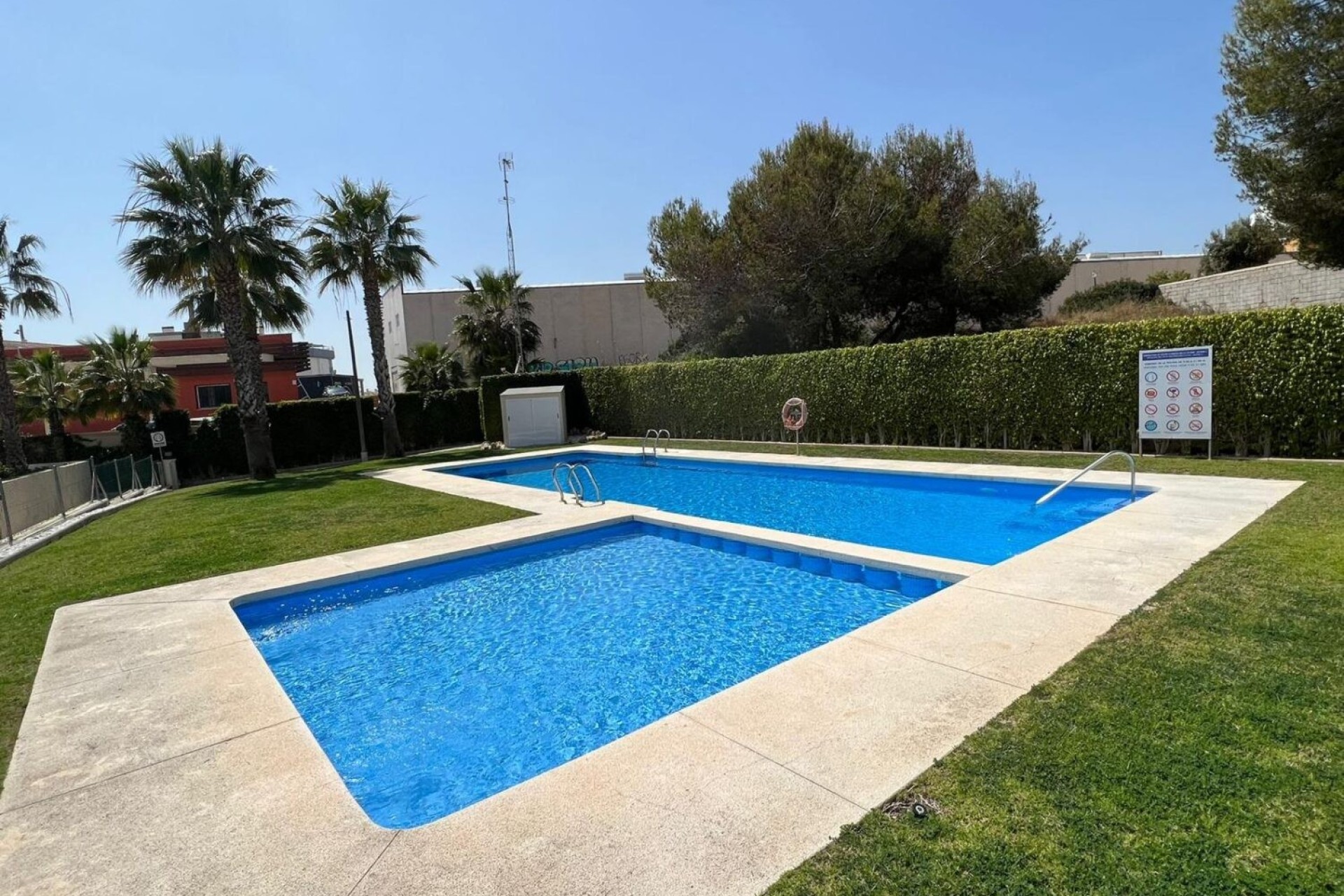 Herverkoop - Villa - Orihuela Costa - Villamartín