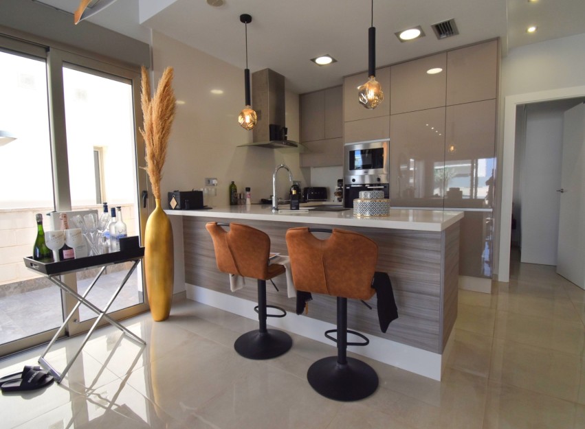 Herverkoop - Villa - Orihuela Costa - Villamartín