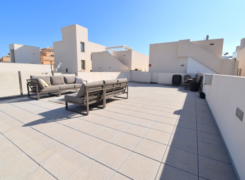 Herverkoop - Villa - Orihuela Costa - Villamartín