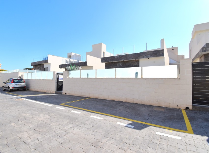 Herverkoop - Villa - Orihuela Costa - Villamartín