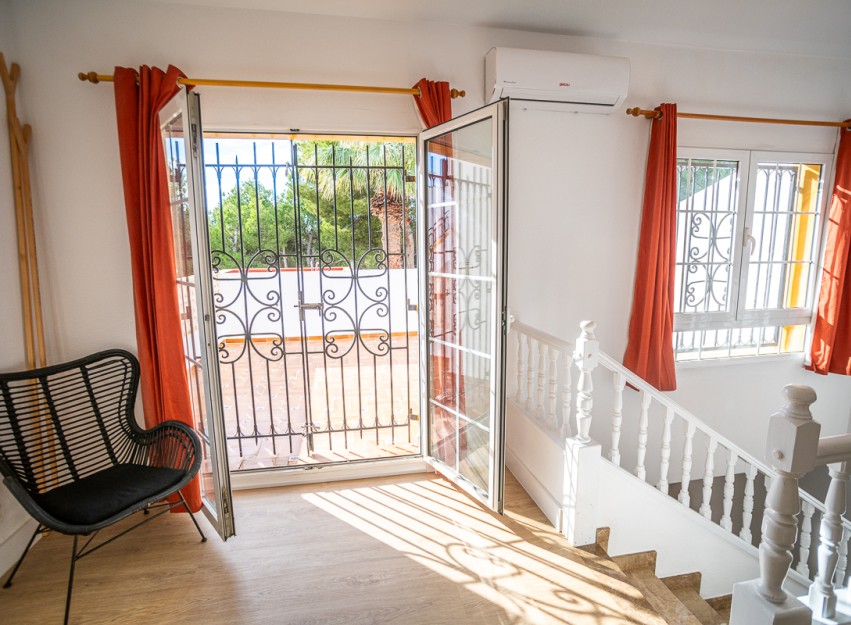 Herverkoop - Villa - Orihuela Costa - Villamartín