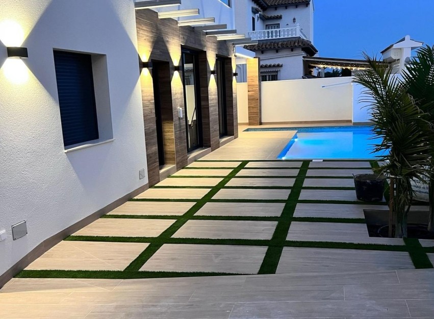 Herverkoop - Villa - Orihuela Costa - Villamartín