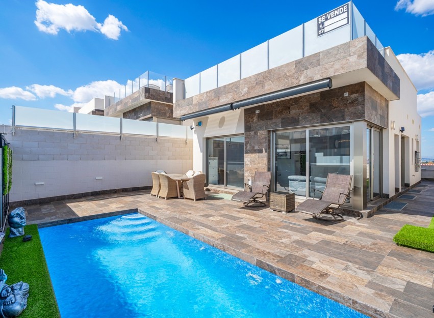 Herverkoop - Villa - Orihuela Costa - Villamartín