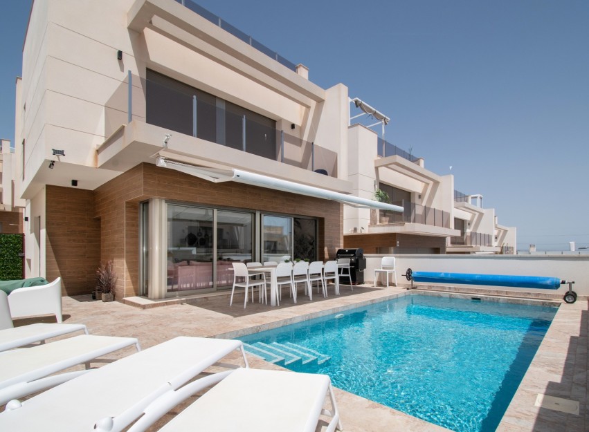 Herverkoop - Villa - Orihuela Costa - Villamartín