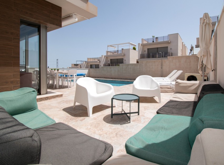 Herverkoop - Villa - Orihuela Costa - Villamartín
