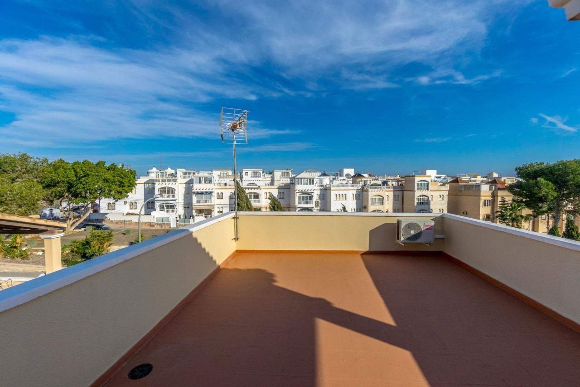 Herverkoop - Villa - Orihuela Costa - Villamartín
