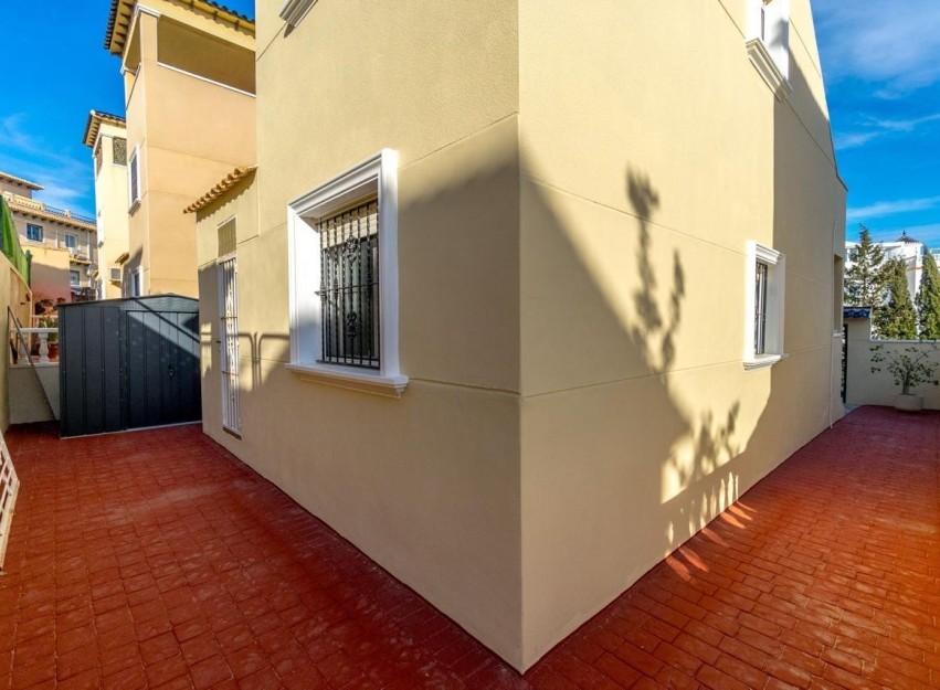 Herverkoop - Villa - Orihuela Costa - Villamartín