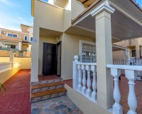 Herverkoop - Villa - Orihuela Costa - Villamartín