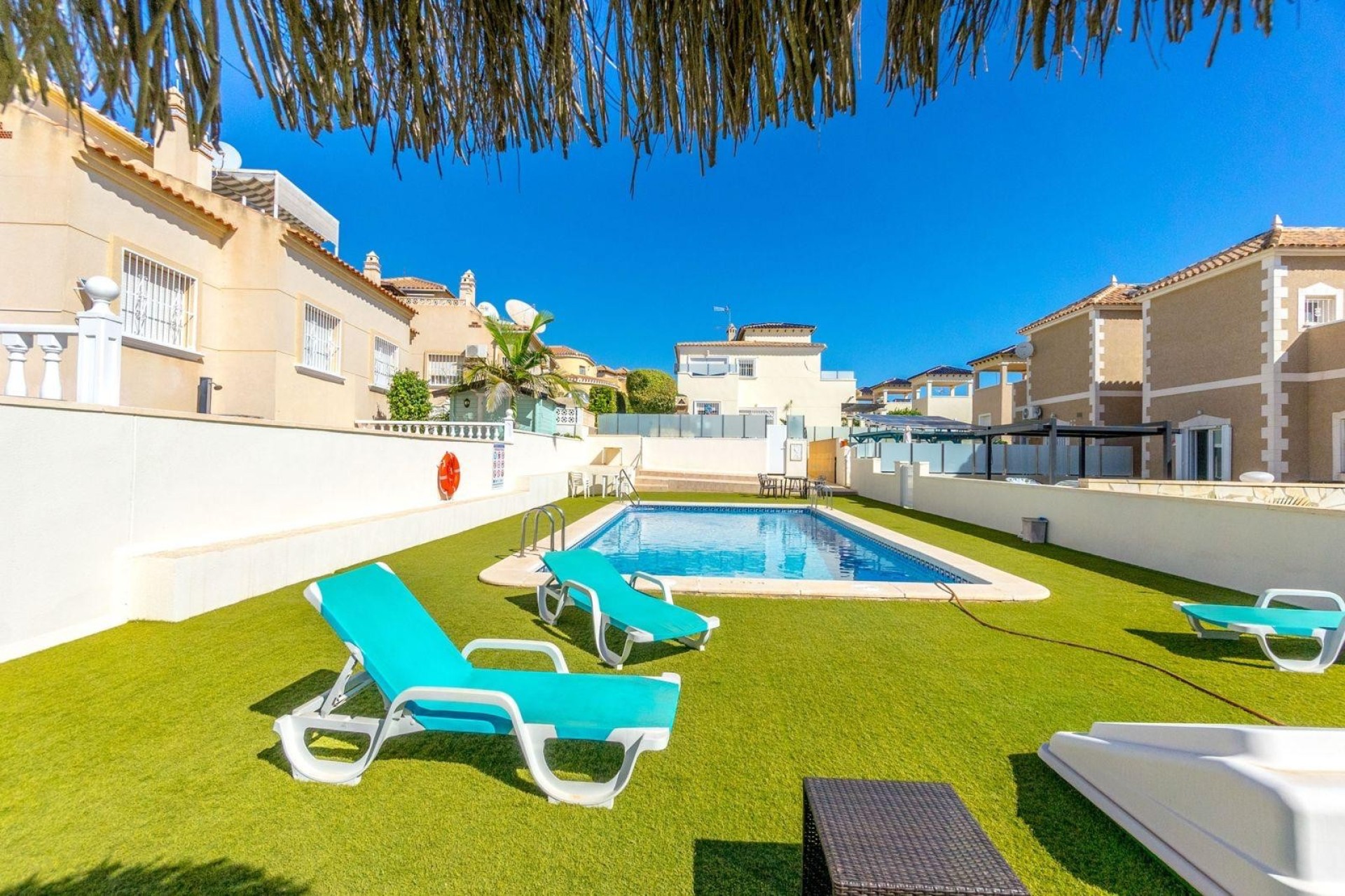 Herverkoop - Villa - Orihuela Costa - Villamartín