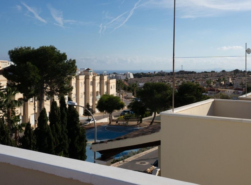 Herverkoop - Villa - Orihuela Costa - Villamartín