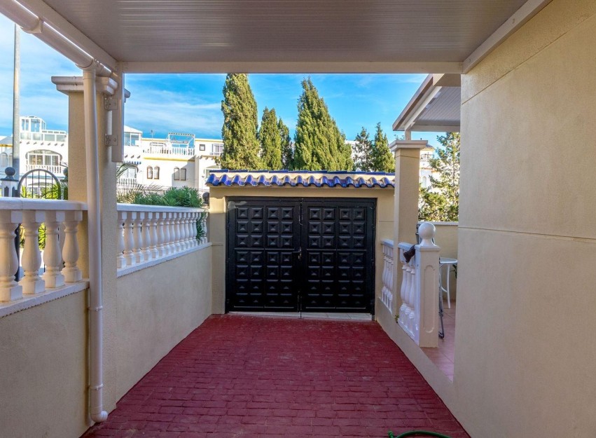 Herverkoop - Villa - Orihuela Costa - Villamartín