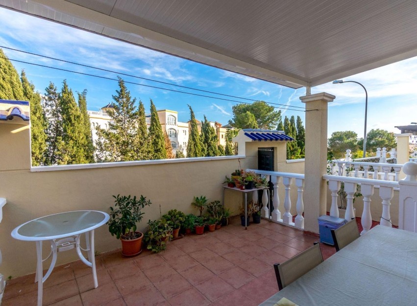 Herverkoop - Villa - Orihuela Costa - Villamartín
