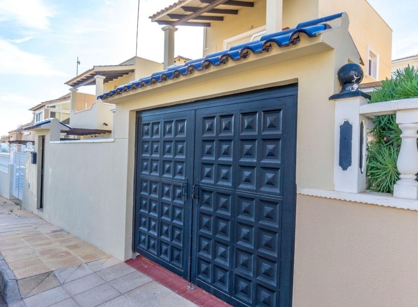 Herverkoop - Villa - Orihuela Costa - Villamartín
