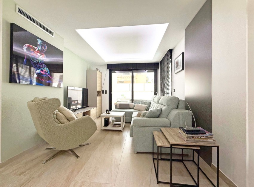 Herverkoop - Villa - Orihuela Costa - Villamartín