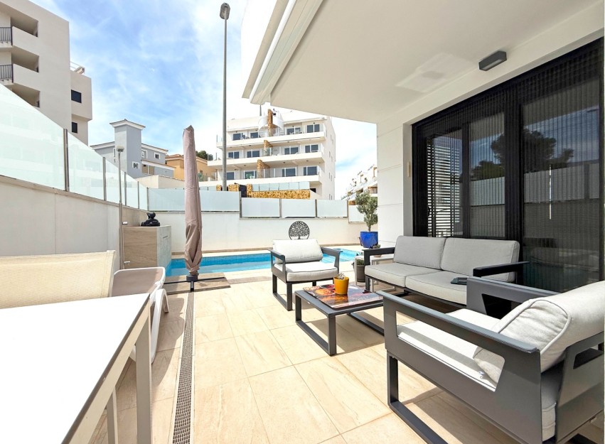 Herverkoop - Villa - Orihuela Costa - Villamartín