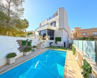 Herverkoop - Villa - Orihuela Costa - Villamartín