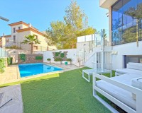 Herverkoop - Villa - Orihuela Costa - Villamartín