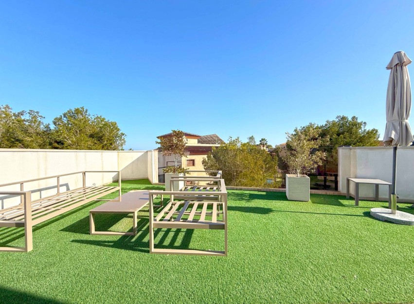 Herverkoop - Villa - Orihuela Costa - Villamartín