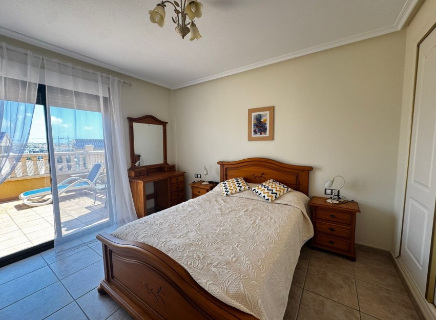 Herverkoop - Villa - Orihuela Costa - Villamartín