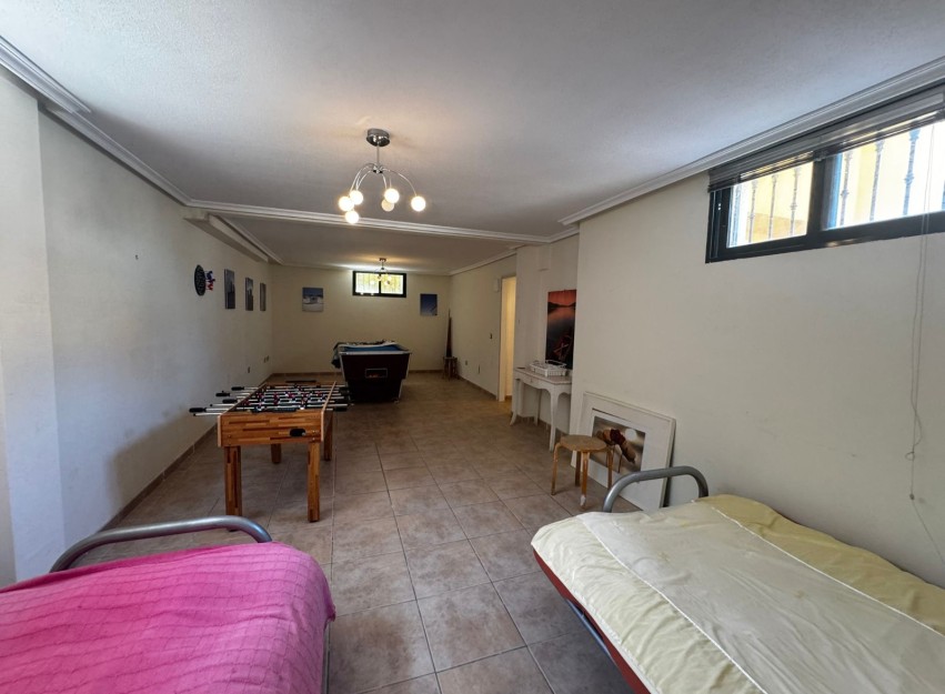 Herverkoop - Villa - Orihuela Costa - Villamartín
