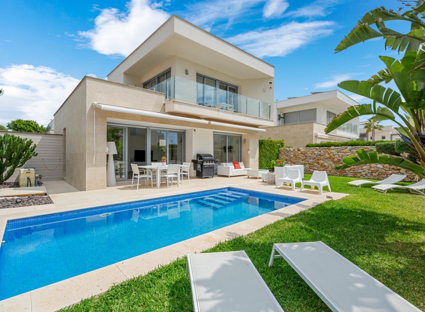 Herverkoop - Villa - Orihuela Costa - Vistabella