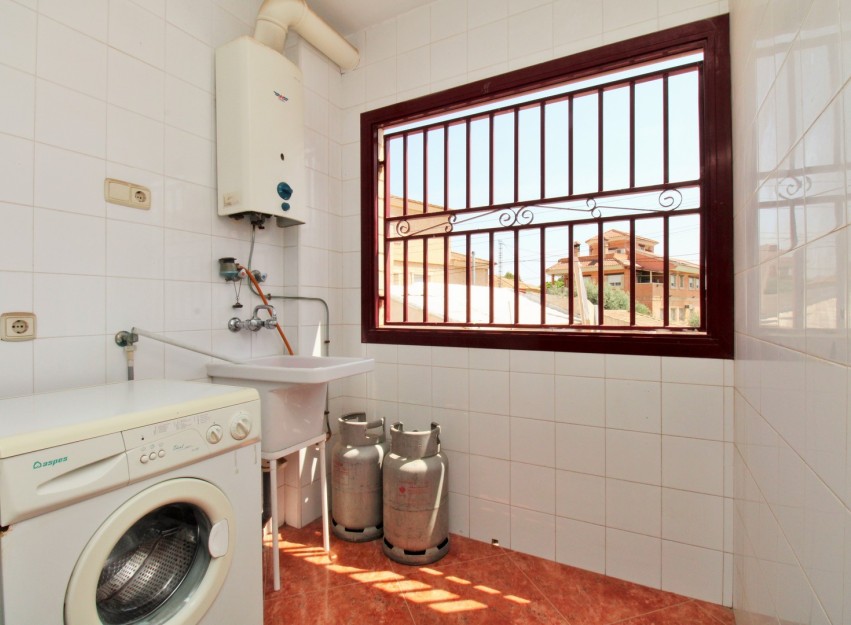 Herverkoop - Villa - Orihuela - Los Desamparados