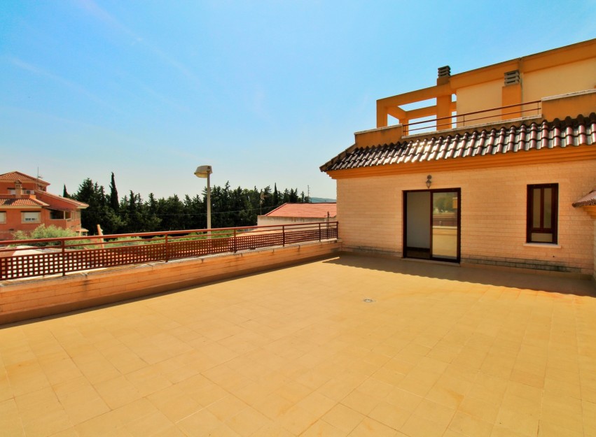Herverkoop - Villa - Orihuela - Los Desamparados