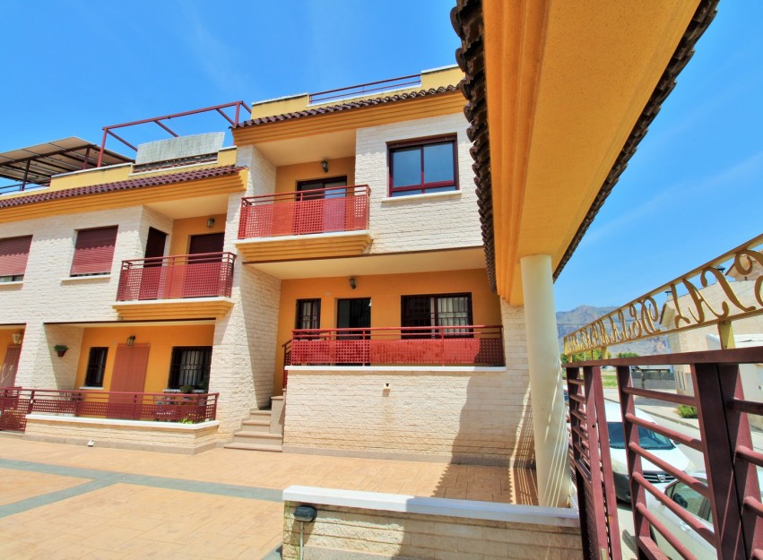 Herverkoop - Villa - Orihuela - Los Desamparados