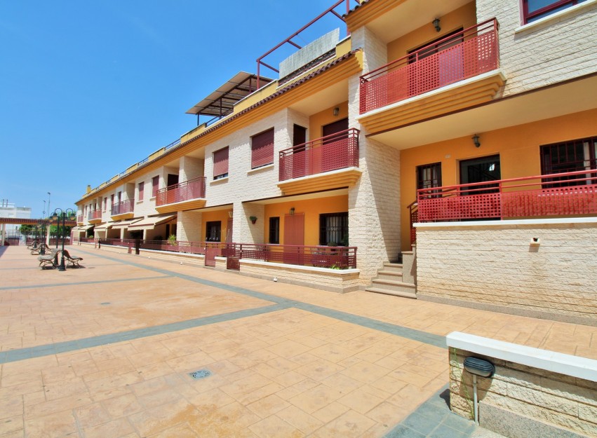Herverkoop - Villa - Orihuela - Los Desamparados
