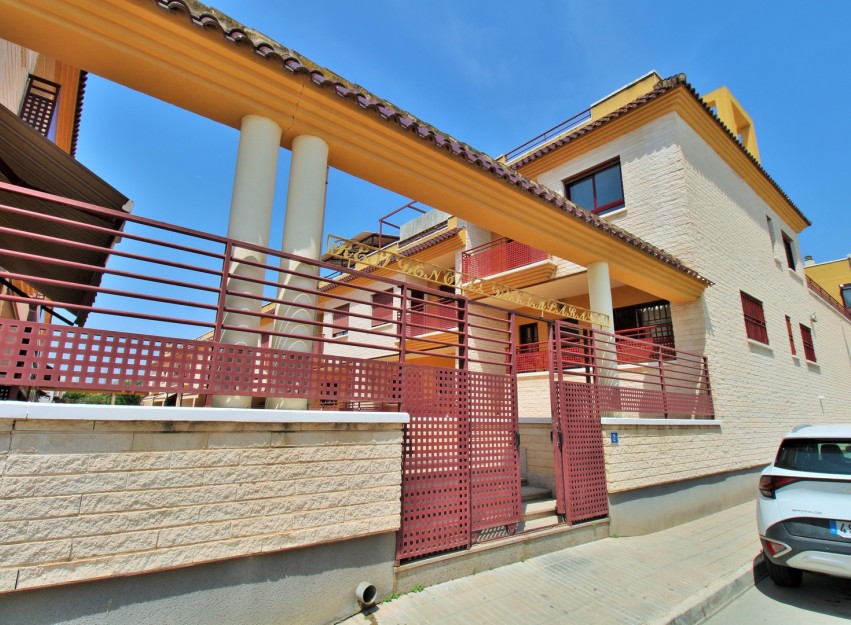 Herverkoop - Villa - Orihuela - Los Desamparados