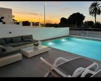 Herverkoop - Villa - San Fulgencio - Urbanización La Marina