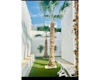 Herverkoop - Villa - San Fulgencio - Urbanización La Marina