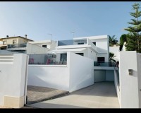Herverkoop - Villa - San Fulgencio - Urbanización La Marina