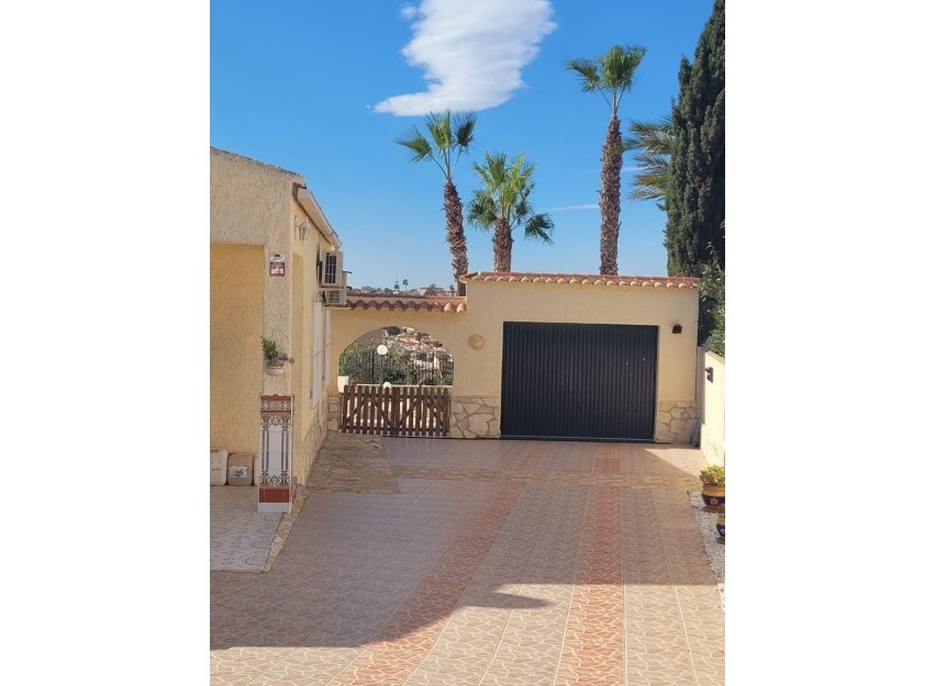 Herverkoop - Villa - San Fulgencio - Urbanización La Marina