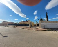 Herverkoop - Villa - San Fulgencio - Urbanización La Marina