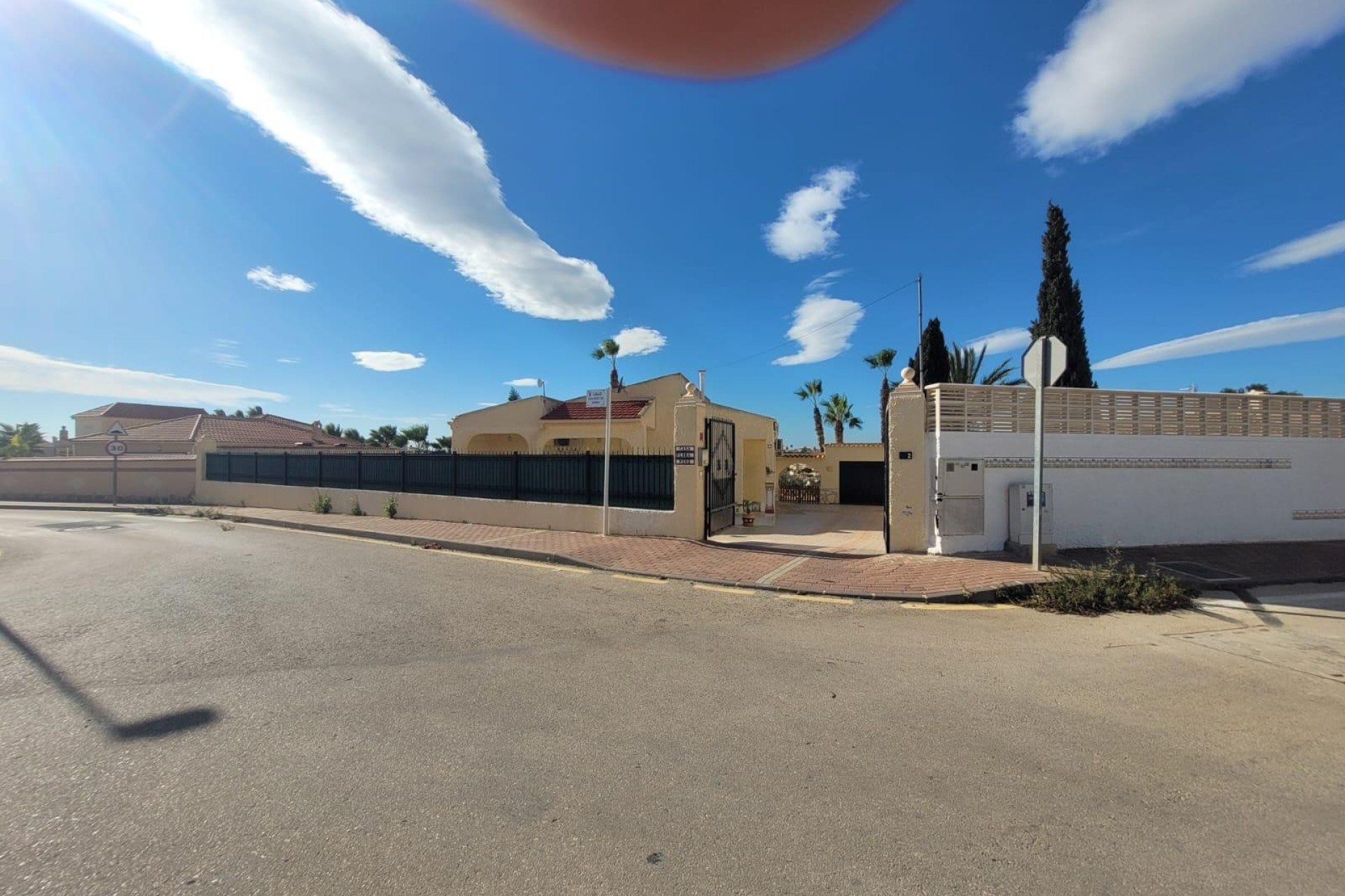 Herverkoop - Villa - San Fulgencio - Urbanización La Marina