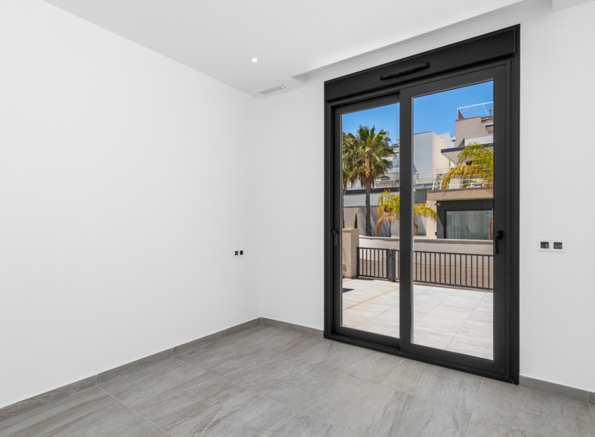Herverkoop - Villa - San Miguel de Salinas - Orihuela Costa