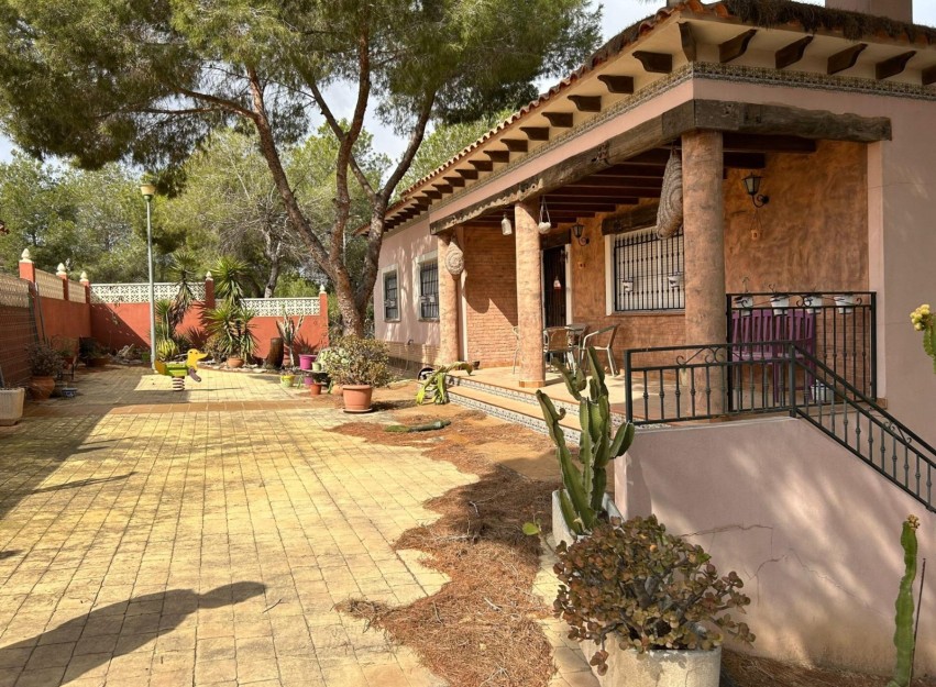 Herverkoop - Villa - San Miguel de Salinas - Urbanizaciones