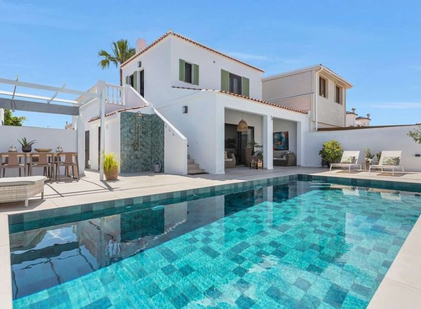 Herverkoop - Villa / Semi-detached Villa - Torrevieja - Torreta Florida